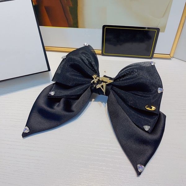 luxury designer hair clip bow headbands women channel headwear c logo fashion hairpin ccity accessories gifts ax27i
luxury designer hair clip bow headbands women channel headwear c logo fashion hairpin ccity accessories gifts ax27i