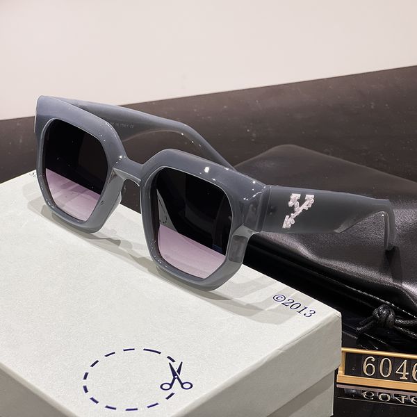 622s sunglasses polarized sunglasses for women trend luxury uv resistant sun glass casual versatile eyeglasses with box gift, White;black
622s sunglasses polarized sunglasses for women trend luxury uv resistant sun glass casual versatile eyeglasses with box gift, White;black