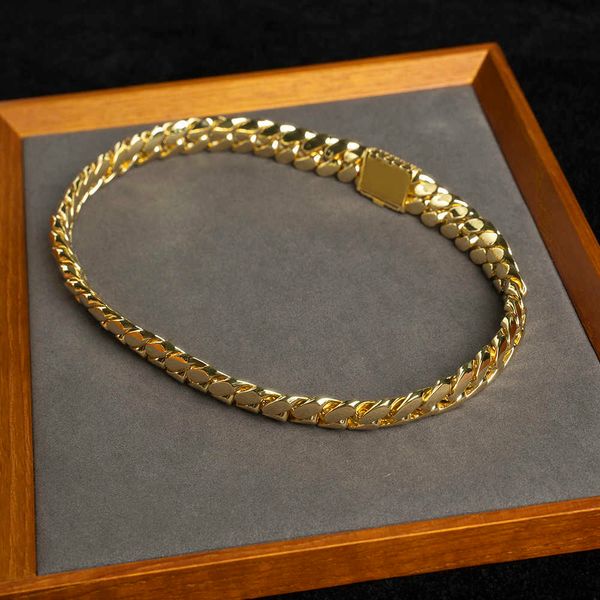 2023 wholesale hip hop gold cuban chain necklace iced link chains stainless steel jewelry for men, Silver
2023 wholesale hip hop gold cuban chain necklace iced link chains stainless steel jewelry for men, Silver