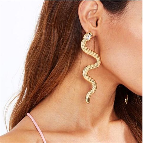fashionable and creative, exaggerated snake shaped earrings, popular in europe and america, long diamond inlaid snake pattern earrings, anim, Golden
fashionable and creative, exaggerated snake shaped earrings, popular in europe and america, long diamond inlaid snake pattern earrings, anim, Golden