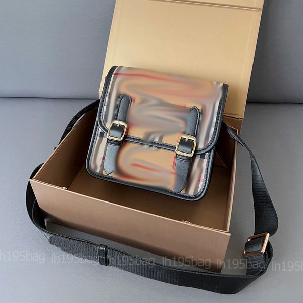 2023 designers mens women crossbody bags luxury men briefcases brand nylon messenger bag fashion purses single shoulder
2023 designers mens women crossbody bags luxury men briefcases brand nylon messenger bag fashion purses single shoulder