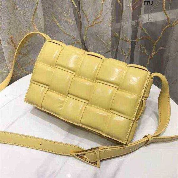 designer bottegas bags venetas cassettes leather woven plaid small square bag star same style 2023 new fashion versatile texture womens have
designer bottegas bags venetas cassettes leather woven plaid small square bag star same style 2023 new fashion versatile texture womens have