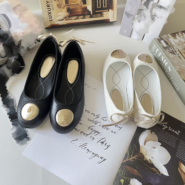 white black designer paris ballet flats shoes ccity c metal buckle sandal women fashion slip on casual dress shoe summer fashion lady loafer
white black designer paris ballet flats shoes ccity c metal buckle sandal women fashion slip on casual dress shoe summer fashion lady loafer