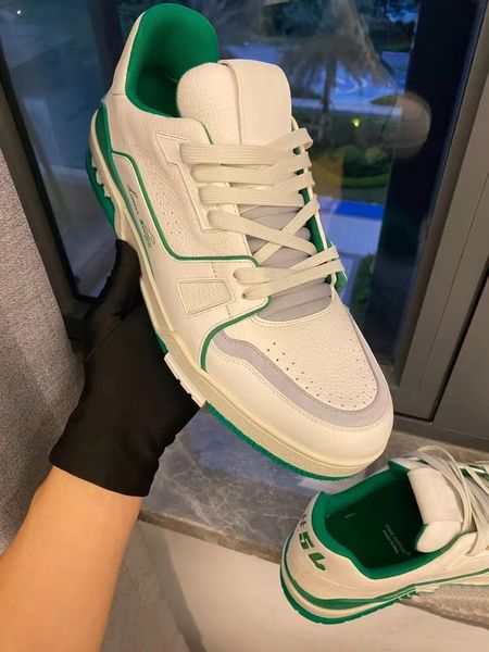 luxury designer casual shoes logo embossed trainer#54 sneaker triple white pink sky blue black green yellow denim low mens sneakers women tr
luxury designer casual shoes logo embossed trainer#54 sneaker triple white pink sky blue black green yellow denim low mens sneakers women tr