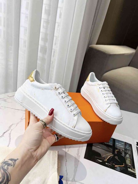 designer double skate shoes luis fashion sneake luxury sports running shoes men women vuttonity trainers low sneakers v062
designer double skate shoes luis fashion sneake luxury sports running shoes men women vuttonity trainers low sneakers v062
