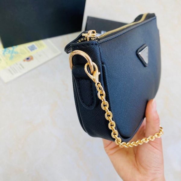 brand 24ss women's totes single shoulder bag chain women's crossbody bag handbags with box 1592#
brand 24ss women's totes single shoulder bag chain women's crossbody bag handbags with box 1592#