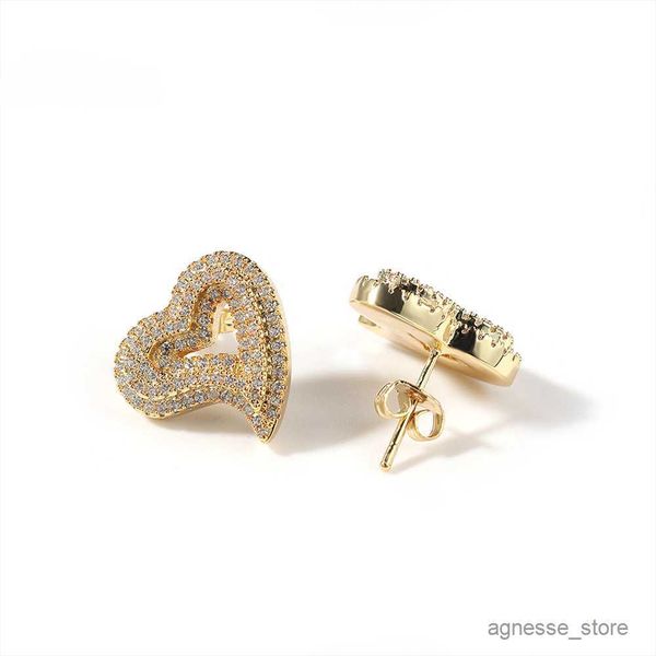 stud designer earrings hollowed out love stud hollowed out earrings light luxury exquisite fashion earrings r230616, Golden;silver
stud designer earrings hollowed out love stud hollowed out earrings light luxury exquisite fashion earrings r230616, Golden;silver