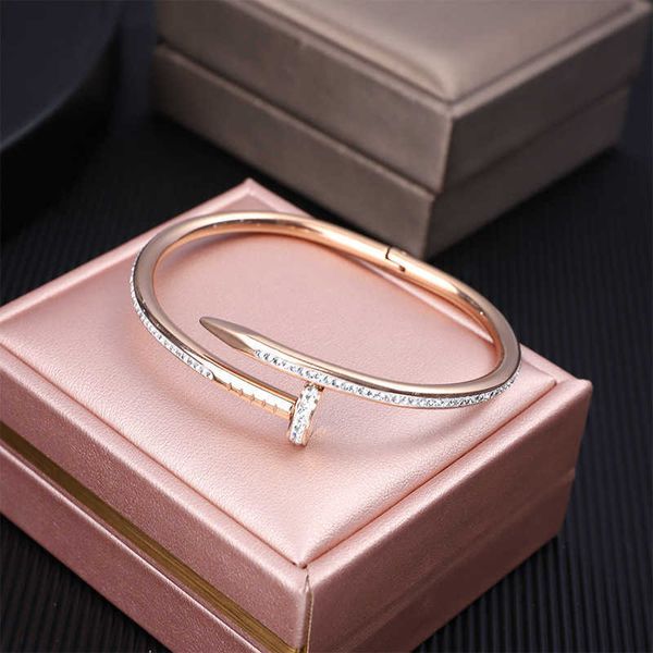 designer new 18k gold ins style nail shape titanium steel inlaid with diamond card colorless bracelet women's, Black
designer new 18k gold ins style nail shape titanium steel inlaid with diamond card colorless bracelet women's, Black