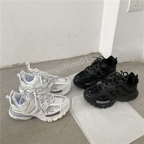 designer womens mens casual shoe track 3.0 led sneaker lighted gomma leather trainer nylon printed platform sneakers men light trainers shoe
designer womens mens casual shoe track 3.0 led sneaker lighted gomma leather trainer nylon printed platform sneakers men light trainers shoe