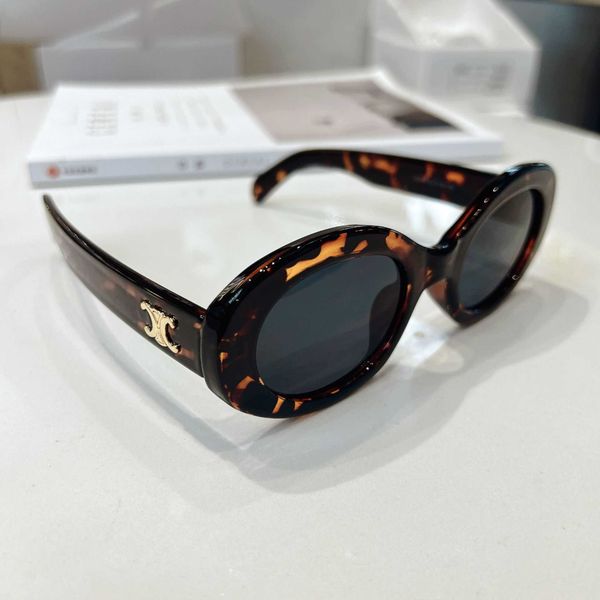 sunglasses 2023 fashion uv resistant square large frame for women's round face slimming p shading sunglasses, White;black
sunglasses 2023 fashion uv resistant square large frame for women's round face slimming p shading sunglasses, White;black