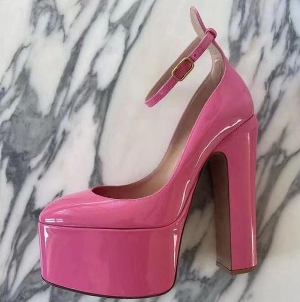 latest fashion dress shoes for women patent leather lady pumps designer round toes platform 15.5cm high heeled wedding party womens heels fa, Black
latest fashion dress shoes for women patent leather lady pumps designer round toes platform 15.5cm high heeled wedding party womens heels fa, Black