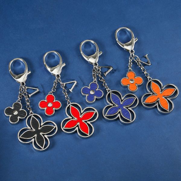 keychain fashion women men luxury handmade car keychains stylish buckle designer luxury key chain bag with box and dust bag, Silver
keychain fashion women men luxury handmade car keychains stylish buckle designer luxury key chain bag with box and dust bag, Silver