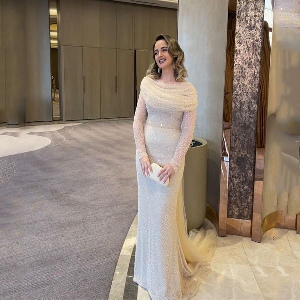 luxury beaded sheath women evening dresses scoop neck long sleeve portraint neck birthday receiption evening party gowns, Black;red
luxury beaded sheath women evening dresses scoop neck long sleeve portraint neck birthday receiption evening party gowns, Black;red