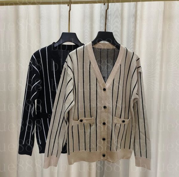 women's sweaters knitted v-neck single-breasted cardigan sweater three-dimensional heavy industry 614, White;black
women's sweaters knitted v-neck single-breasted cardigan sweater three-dimensional heavy industry 614, White;black