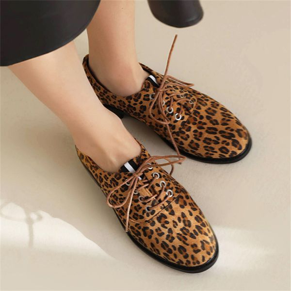 women shoes 2023 spring casual low heel female single shoe leopard print lace-up wearable for men and women 40-43 dropshopping, Black
women shoes 2023 spring casual low heel female single shoe leopard print lace-up wearable for men and women 40-43 dropshopping, Black