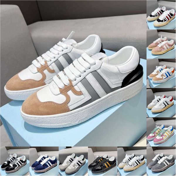luxury designer men women shoes low clay low-op casual sneaker premium leather flat sneakers sports stitching classic jl german army trainin, Black
luxury designer men women shoes low clay low-op casual sneaker premium leather flat sneakers sports stitching classic jl german army trainin, Black