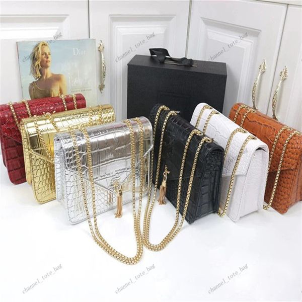 luxury designer woman bag handbag women shoulder bags purse original box date code womens luxurys designers bags messenger for woman party w
luxury designer woman bag handbag women shoulder bags purse original box date code womens luxurys designers bags messenger for woman party w