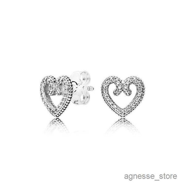 stud women's authentic love heart stud earrings for wedding jewelry earring with original set r230616, Golden;silver
stud women's authentic love heart stud earrings for wedding jewelry earring with original set r230616, Golden;silver