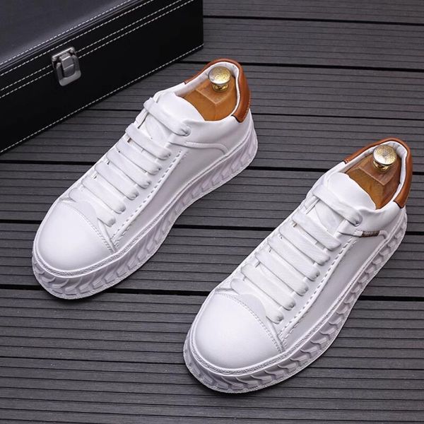 men's shoes 2023 spring new breathable sports casual fashion small white board shoes zapatos hombre a23, Black
men's shoes 2023 spring new breathable sports casual fashion small white board shoes zapatos hombre a23, Black