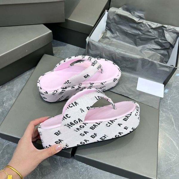 sliders designer for women designer sliders bubble slides flip flop new riveted netal headed loose high thick sole versatile beach slippers, Black
sliders designer for women designer sliders bubble slides flip flop new riveted netal headed loose high thick sole versatile beach slippers, Black