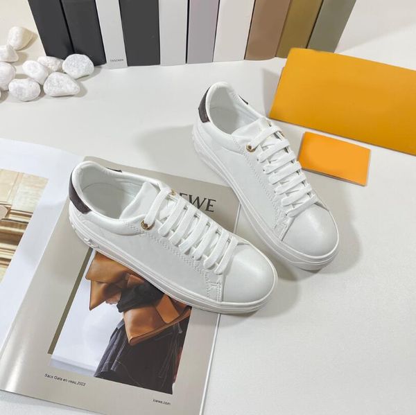 spring and autumn fashion casual shoes designer high-end women small white shoes sandals footpad sheepskin, Black
spring and autumn fashion casual shoes designer high-end women small white shoes sandals footpad sheepskin, Black