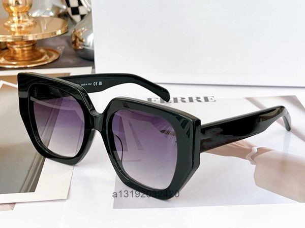 10a lady sunglasses for female cl40239f 23ss season rectangular frame plate material womens famous brand glasses 40239 with original box, White;black
10a lady sunglasses for female cl40239f 23ss season rectangular frame plate material womens famous brand glasses 40239 with original box, White;black