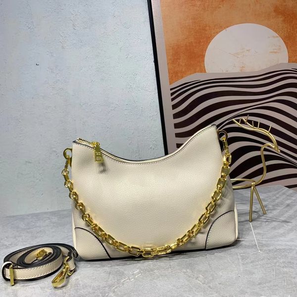 9a high-quality classic underarm bag, perfect fusion of vintage and fashion, women's chain diagonal shoulder strap, large capacity
9a high-quality classic underarm bag, perfect fusion of vintage and fashion, women's chain diagonal shoulder strap, large capacity