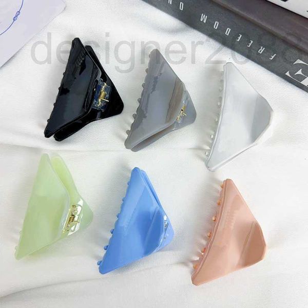 hair clips & barrettes designer new women fashion claw clip black p letter triangle korean for girl shark clip headwear barrette accessories, Golden;silver
hair clips & barrettes designer new women fashion claw clip black p letter triangle korean for girl shark clip headwear barrette accessories, Golden;silver