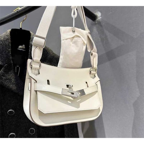 women leather bag jypsieres h erm spring/summer new fashion versatile women's bag lock buckle bag one shoulder diagonal straddle bag tr
women leather bag jypsieres h erm spring/summer new fashion versatile women's bag lock buckle bag one shoulder diagonal straddle bag tr