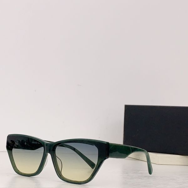 luxury polarized sunglasses polaroid lens designer women's men's goggles premium glasses frame vintage metal sunglasses with box, White;black
luxury polarized sunglasses polaroid lens designer women's men's goggles premium glasses frame vintage metal sunglasses with box, White;black