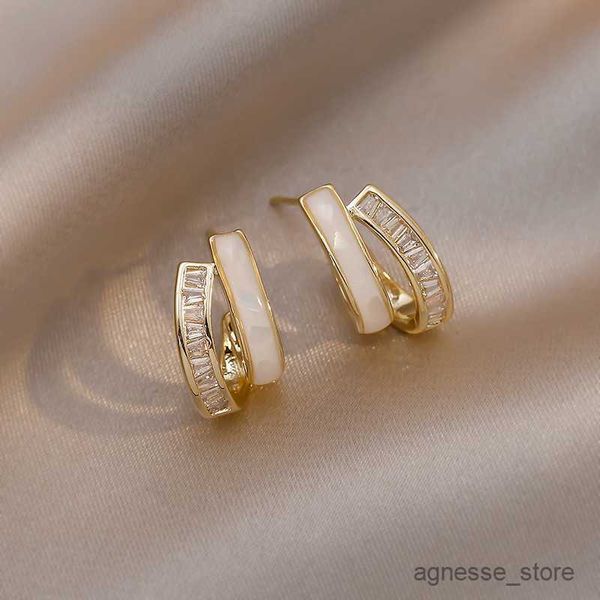 stud designer earrings summer simple earrings earpins high fashion pop earrings hoop r230616, Golden;silver
stud designer earrings summer simple earrings earpins high fashion pop earrings hoop r230616, Golden;silver