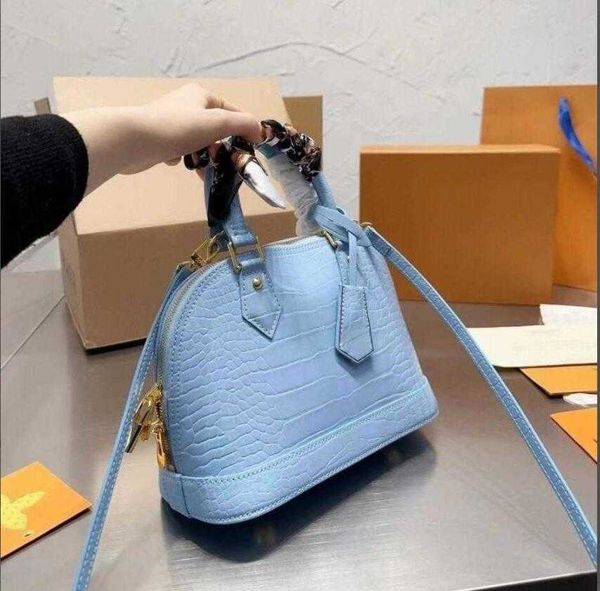 women designer bag luxury alma bb stripes zig zag leather shoulder bags louiseits ladies messenger retiro shell lock viutonits crossbody bag
women designer bag luxury alma bb stripes zig zag leather shoulder bags louiseits ladies messenger retiro shell lock viutonits crossbody bag