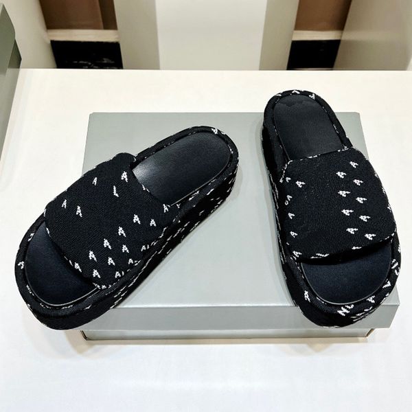 popular platform sandals couples designers sandal slippers upper with signature logo letters sandals beach sandale anti slip sole summer muf, Black
popular platform sandals couples designers sandal slippers upper with signature logo letters sandals beach sandale anti slip sole summer muf, Black