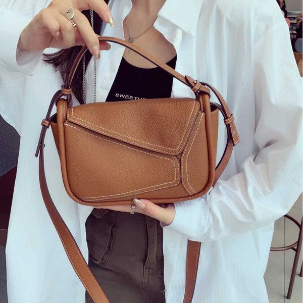 Bags Dinner bags 2022 New Geometry Bag Network Red Same Style Diagonal Straddle Handbag Genuine Leather Women's Spliced Pillow Tidy, Black10
Bags Dinner bags 2022 New Geometry Bag Network Red Same Style Diagonal Straddle Handbag Genuine Leather Women's Spliced Pillow Tidy, Black10