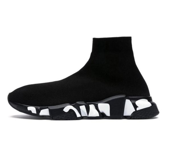 fashionable outdoor casual shoes sports shoes men and women's 2023 socks shoes black and white balance 17fw paris graffiti the only ret
fashionable outdoor casual shoes sports shoes men and women's 2023 socks shoes black and white balance 17fw paris graffiti the only ret