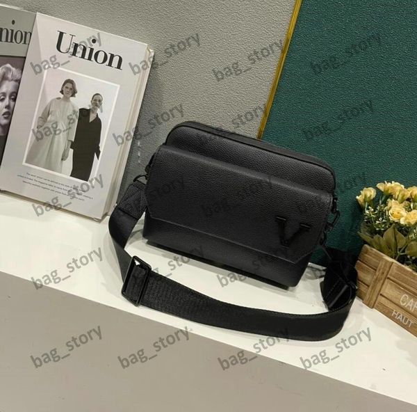 designer fastline messenger bag mens aerogram leather shoulder bag fashion flap navy blue black crossbody m22482 m22611 classic fashion purs
designer fastline messenger bag mens aerogram leather shoulder bag fashion flap navy blue black crossbody m22482 m22611 classic fashion purs
