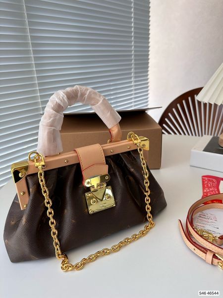 2023luxury designers bags hobos bag shoulder handbag messenger women totes fashion ladies handbags
2023luxury designers bags hobos bag shoulder handbag messenger women totes fashion ladies handbags