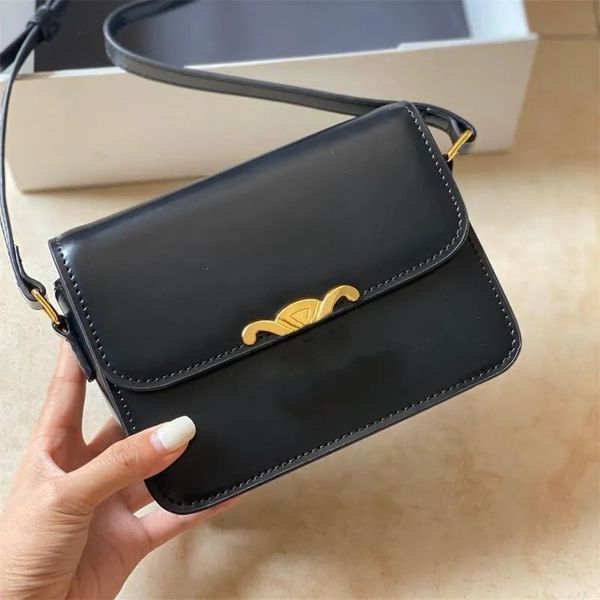 fashion temperament teen shoulder bag leather bracket angled luxury designer bag fashion camera handbag
fashion temperament teen shoulder bag leather bracket angled luxury designer bag fashion camera handbag
