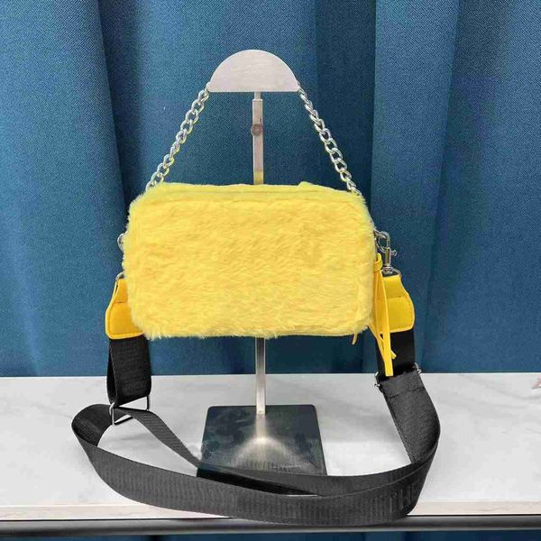 evening bags plush marc camera bag wide shoulder straps designer bag women fur chain shoulder bags winter purse handbag 221029
evening bags plush marc camera bag wide shoulder straps designer bag women fur chain shoulder bags winter purse handbag 221029