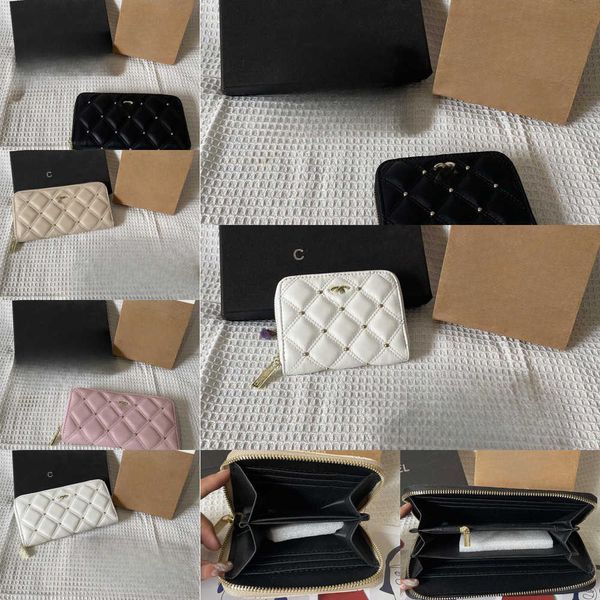 designer handbag c bag embroidery thread stitching long short wallet fashion change clip leisure change bag handheld bag card bag, Red;black
designer handbag c bag embroidery thread stitching long short wallet fashion change clip leisure change bag handheld bag card bag, Red;black