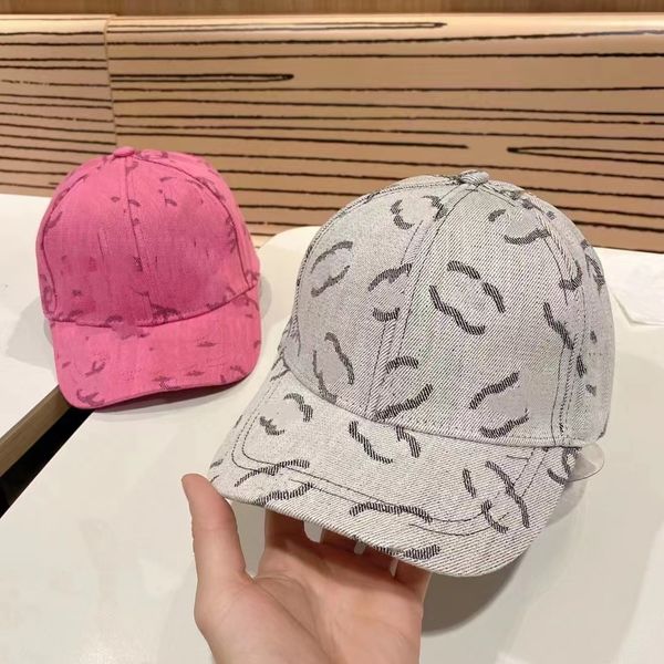 selling men and women models fashion baseball cap, fashionable and luxurious design, uv protection and sun protection, Blue;gray
selling men and women models fashion baseball cap, fashionable and luxurious design, uv protection and sun protection, Blue;gray