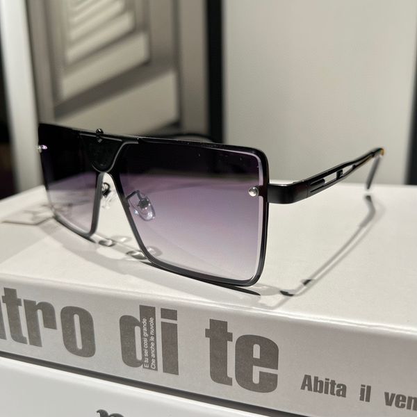 fashion designer sunglasses for women mens sunglasses runway uv400 metal sunglasses men classic style eyewear goggles sport, White;black
fashion designer sunglasses for women mens sunglasses runway uv400 metal sunglasses men classic style eyewear goggles sport, White;black