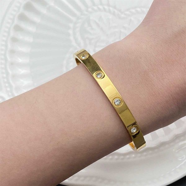 high-quality stainless steel card bracelet net red couple ten diamond clasp titanium jewelry goods, Black
high-quality stainless steel card bracelet net red couple ten diamond clasp titanium jewelry goods, Black