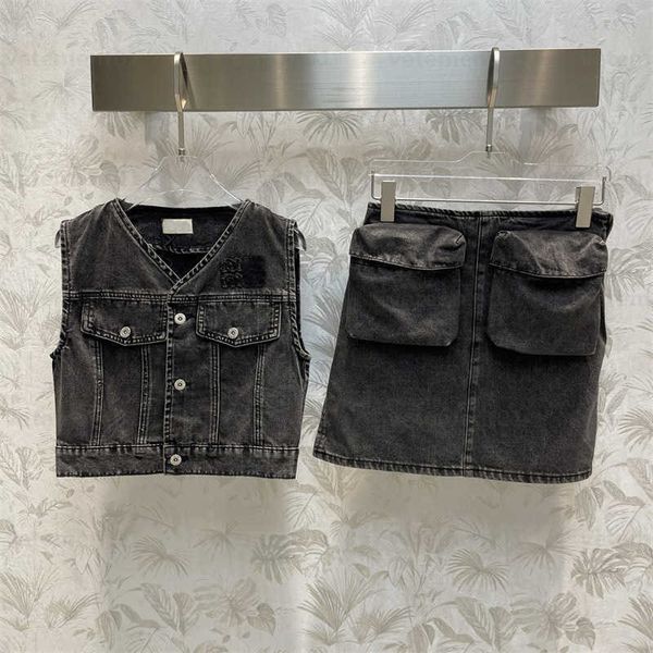 women cardigan vest denim skirt two piece set washed gray denim vest large pockets work style high waist half skirts summer tracksuits suit, White
women cardigan vest denim skirt two piece set washed gray denim vest large pockets work style high waist half skirts summer tracksuits suit, White