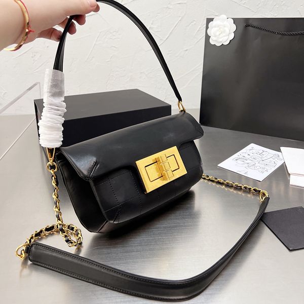 genuine leather lady bags shoulder bag daily handbags coco vintage classic hobo underarm designer belts chains evening channel wallet double
genuine leather lady bags shoulder bag daily handbags coco vintage classic hobo underarm designer belts chains evening channel wallet double