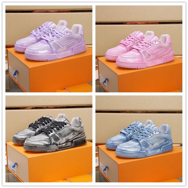 original luxury designer casual shoes logo embossed trainer sneaker triple white pink sky blue black denim low sneakers men trainers eur 38-
original luxury designer casual shoes logo embossed trainer sneaker triple white pink sky blue black denim low sneakers men trainers eur 38-