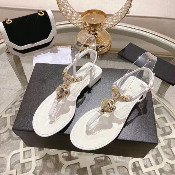 the latest flip-flops women's slippers strap diamond buckle love beach casual designer sandals party work luxury flat women with box, Black
the latest flip-flops women's slippers strap diamond buckle love beach casual designer sandals party work luxury flat women with box, Black