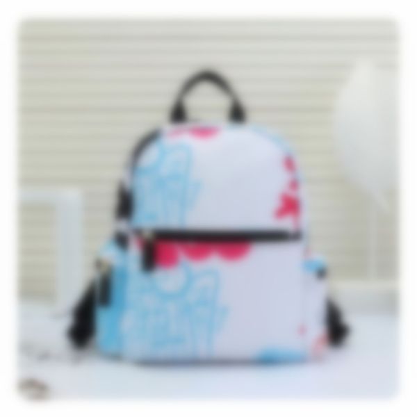 boys and girls style small backpack 3-8 years old children bag light fashion backpack small bag burst printed geometric letters graffiti per
boys and girls style small backpack 3-8 years old children bag light fashion backpack small bag burst printed geometric letters graffiti per