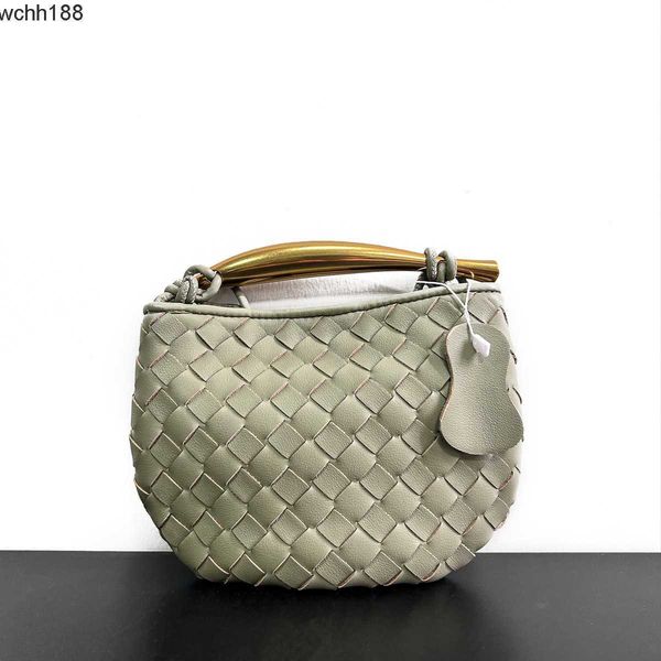 leather bag strap venetas bags 2023 bottegas sardine purse weaves metal handbag for high-end designer cowhide casual girl portable women
leather bag strap venetas bags 2023 bottegas sardine purse weaves metal handbag for high-end designer cowhide casual girl portable women
