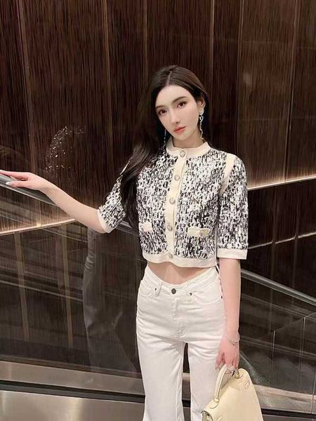 women's jackets designer new 2023 spring brand jacket ootd fashion grade metal buckle cc coat leisure sequins cardigan birthday mother&, Black;brown
women's jackets designer new 2023 spring brand jacket ootd fashion grade metal buckle cc coat leisure sequins cardigan birthday mother&, Black;brown